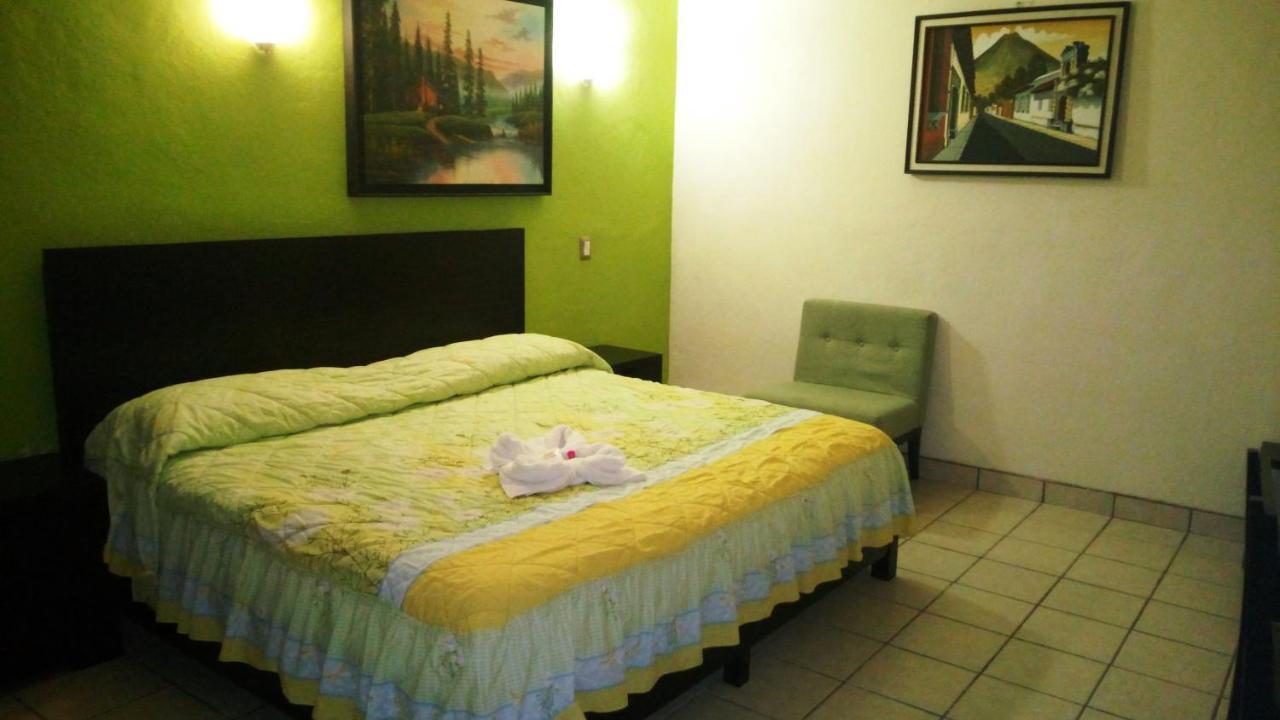 Hotel Real Plaza Ocosingo Exterior photo